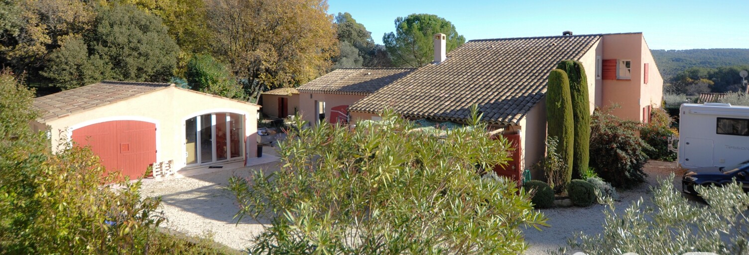 Maison 8 Pièces 215 m² à vendre à La Bastidonne (84120)