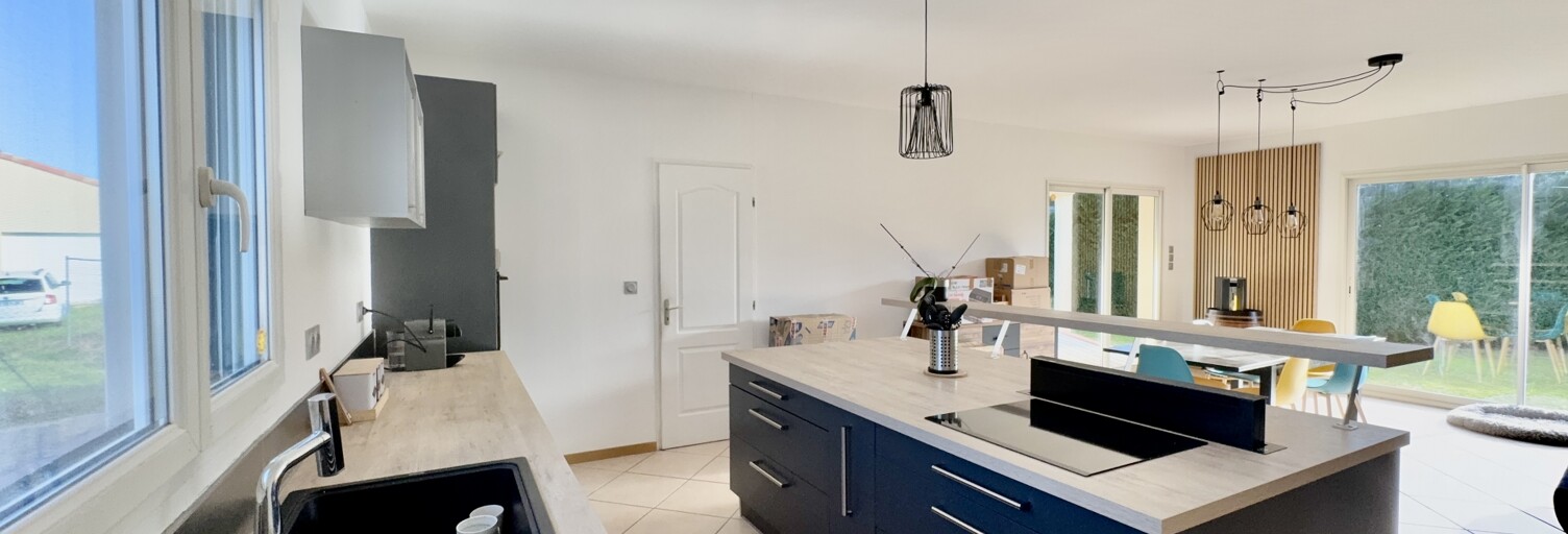 Maison 4 Pièces 112 m² à vendre à Lacourt-Saint-Pierre (82290)