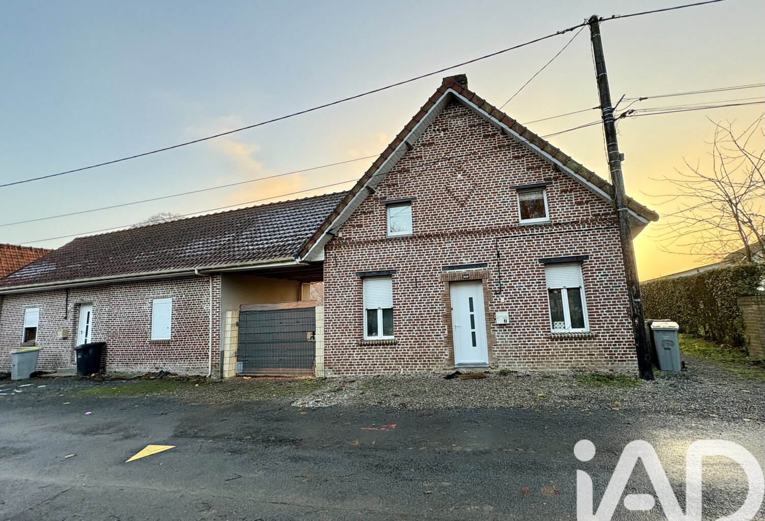 Vente Immeuble 220 m&sup2; — photo 1