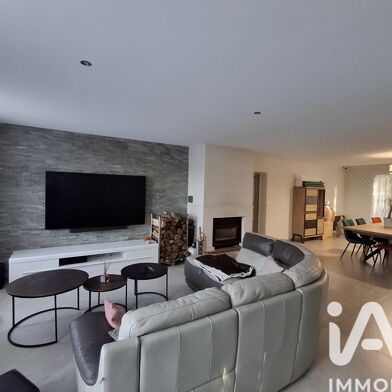 Maison 5 pièces 399500 €