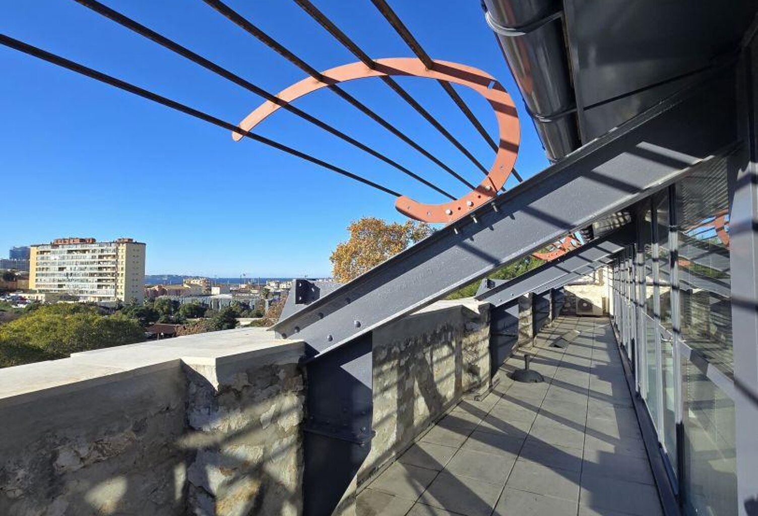 Location Boutique/Local commercial 292 m&sup2; — photo 1