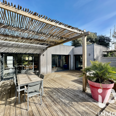 Maison 5 pièces 599000 €