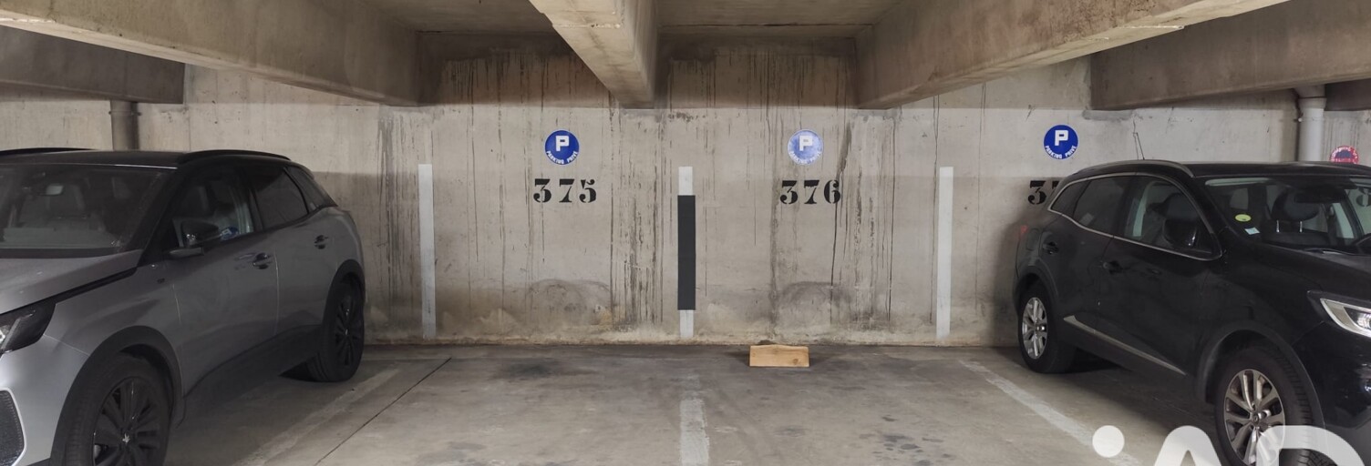 Garage  11 m² à vendre à Vélizy-Villacoublay (78140)