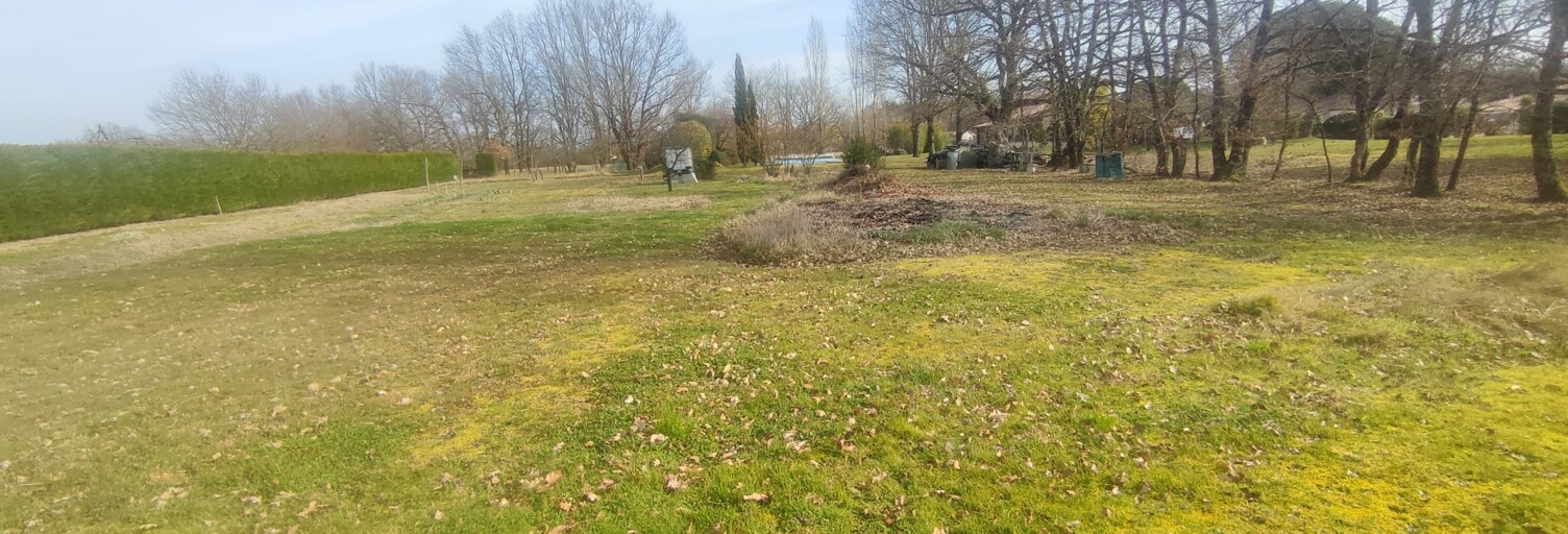 Terrain  1311 m² à vendre à Saint-Étienne-de-Tulmont (82410)