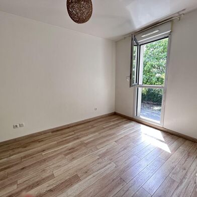 Appartement 2 pièces 839 €