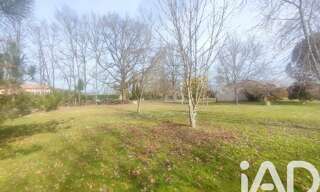 Terrain  1162 m² à vendre à Saint-Étienne-de-Tulmont (82410)