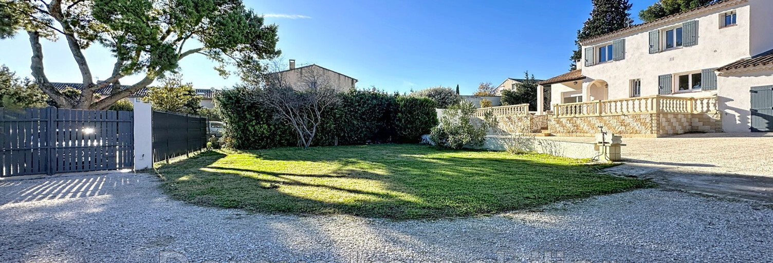 Maison 6 Pièces 120 m² à vendre à Châteauneuf-de-Gadagne (84470)