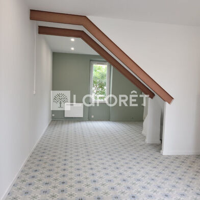 Maison 3 pièces 720 €