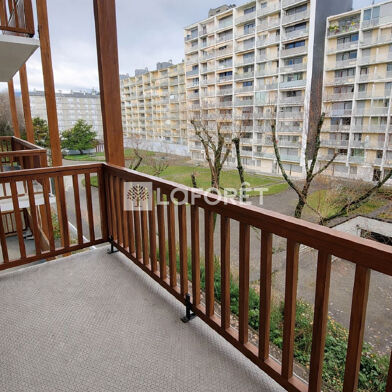 Appartement 1 pièces 550 €
