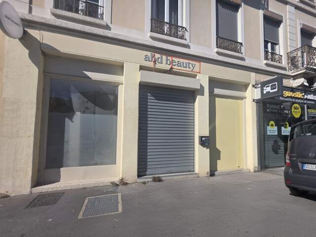 Immobilier Professionnel à vendre Villeurbanne — photo du bien