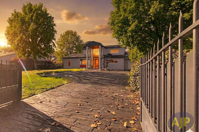 Maison 15 pièces 669900 €