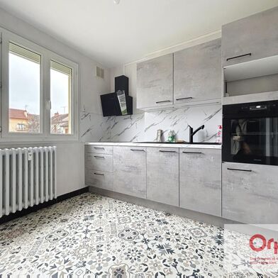 Appartement 4 pièces 650 €