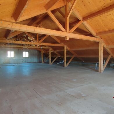 Appartement 5 pièces 222000 €