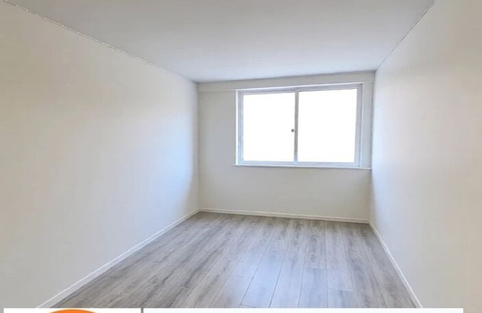 Appartement à vendre 3 pièces  71m2 BAGNOLET ET PLACE PARKING 230 000€ — photo 3