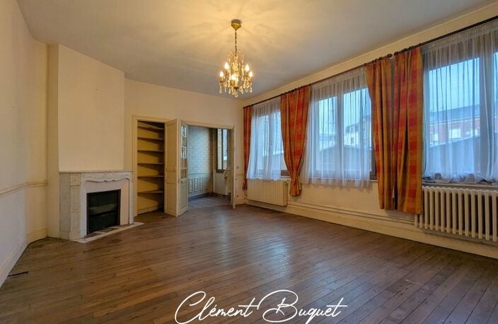 Maison de famille au Nouvion   Parquets anciens, grenier à aménager et gros potentiel   — photo 5