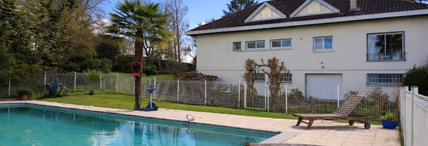 Maison 11 Pièces 300 m² à vendre à Nogaro (32110)