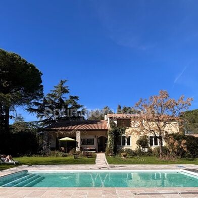 Maison 10 pièces 999000 €