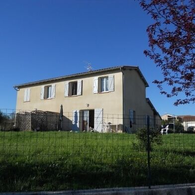 Maison 3 pièces 836 €