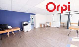 Commerce  71 m² à vendre à La Verpillière (38290)