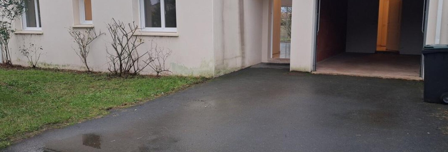 Maison 4 Pièces 104 m² à louer à Étaules (17750)