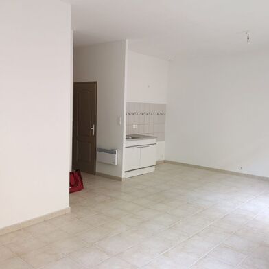 Appartement 3 pièces 500 €