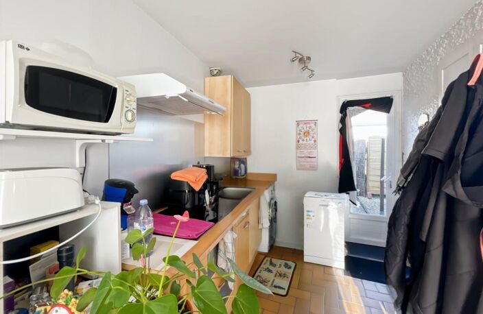 Appartement de plain-pied avec cour et garage — photo 4