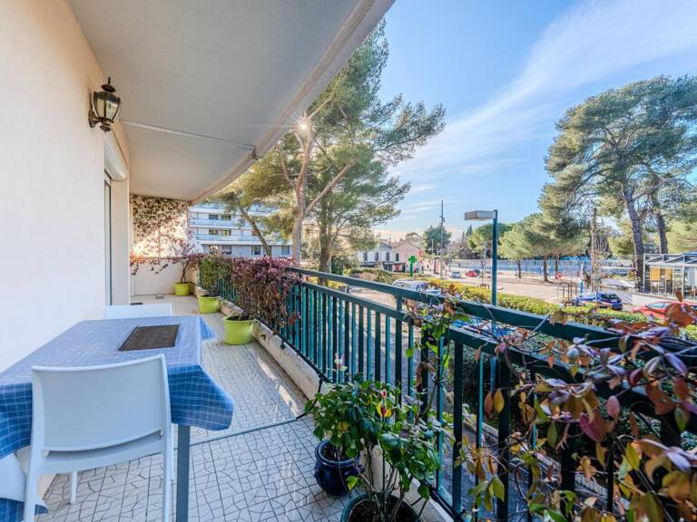 Appartement À Vendre — photo 1