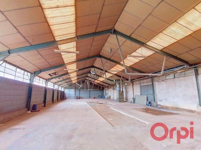 Bien Commercial À Vendre — photo du bien