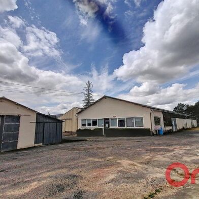 Local industriel  192600 €