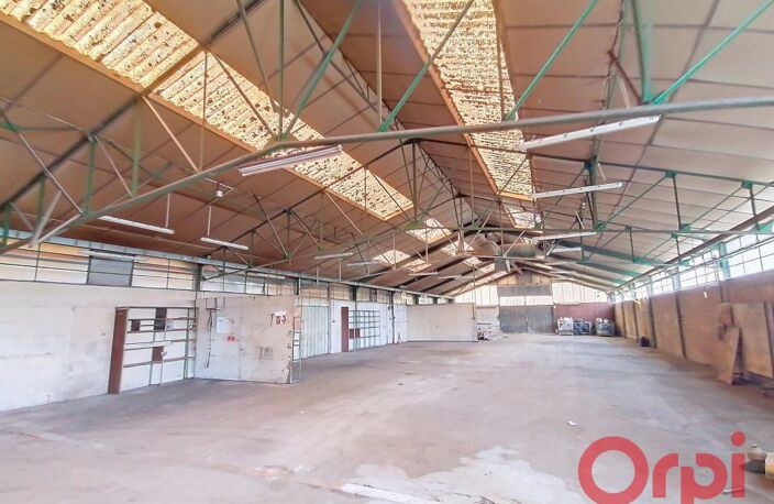 Bien Commercial À Vendre — photo 2