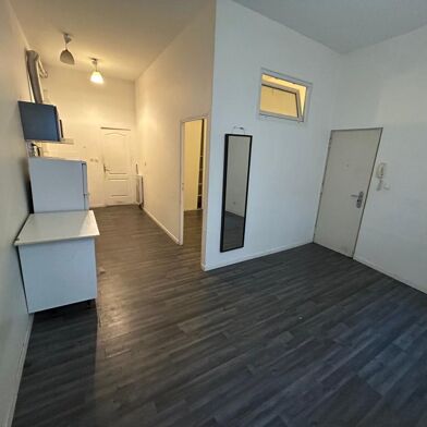 Appartement 1 pièces 143500 €