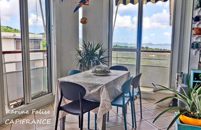 A vendre SAINTE-LUCE – Appartement T3 au 5ème et DERNIER ÉTAGE avec ASCENSEUR– VUE MER — photo 2