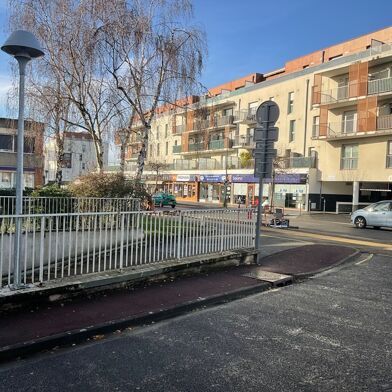 Appartement 4 pièces 164000 €