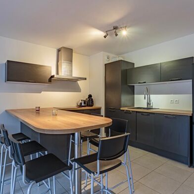 Appartement 4 pièces 399500 €