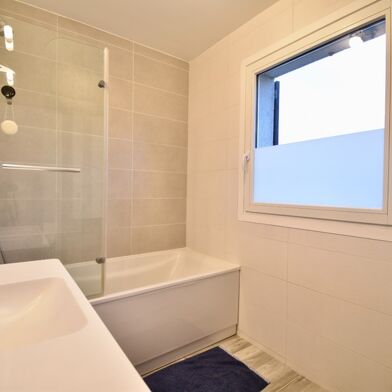 Maison 9 pièces 900000 €