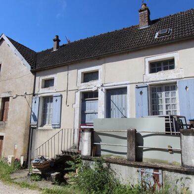 Maison 11 pièces 120000 €