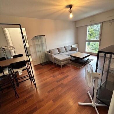 Appartement 2 pièces 755 €