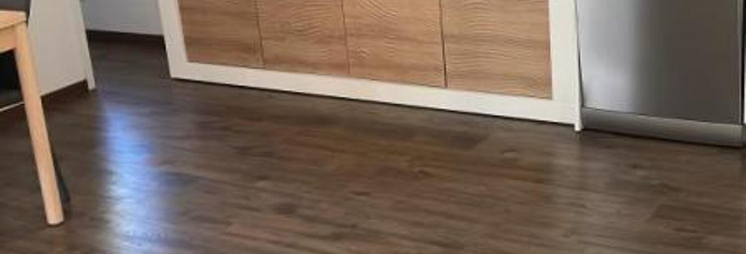 Maison 3 Pièces 70 m² à louer à Jouques (13490)