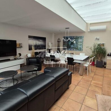 Appartement 4 pièces 531300 €