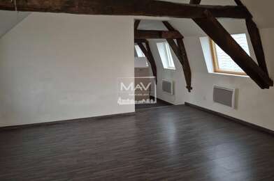 Appartement 3 pièces 690 €