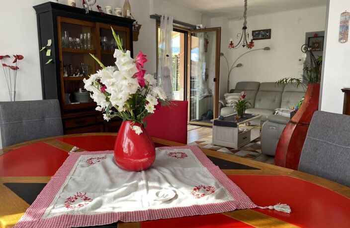 Maison - 176m ² — photo 3
