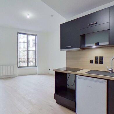 Appartement 1 pièces 760 €