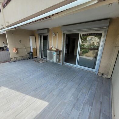 Appartement 4 pièces 225000 €