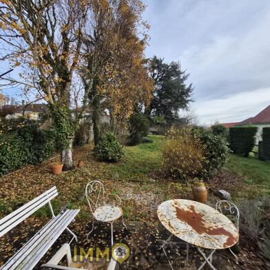 Maison 9 pièces 220000 €