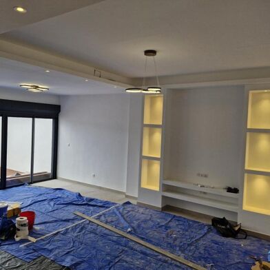 Maison 4 pièces 2140 €