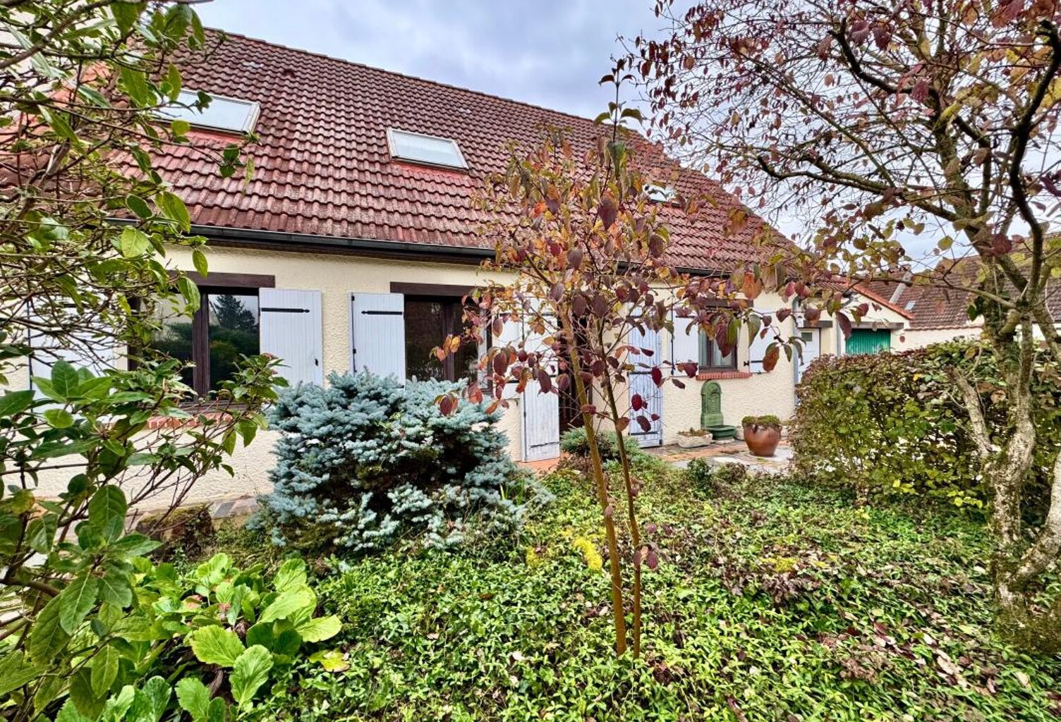 Maison familiale avec jardin au calme, véranda & double garage – Orléans — photo 1