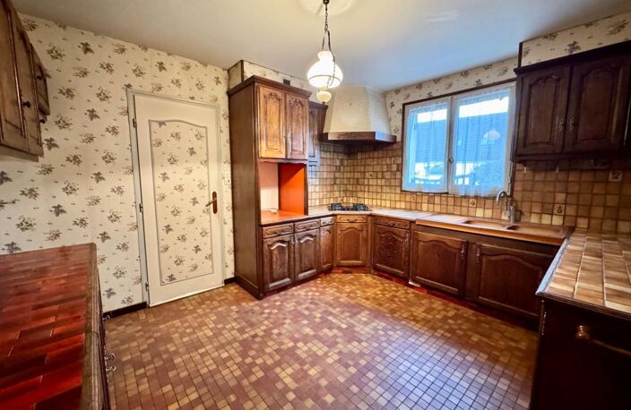 Maison familiale avec jardin au calme, véranda & double garage – Orléans — photo 4