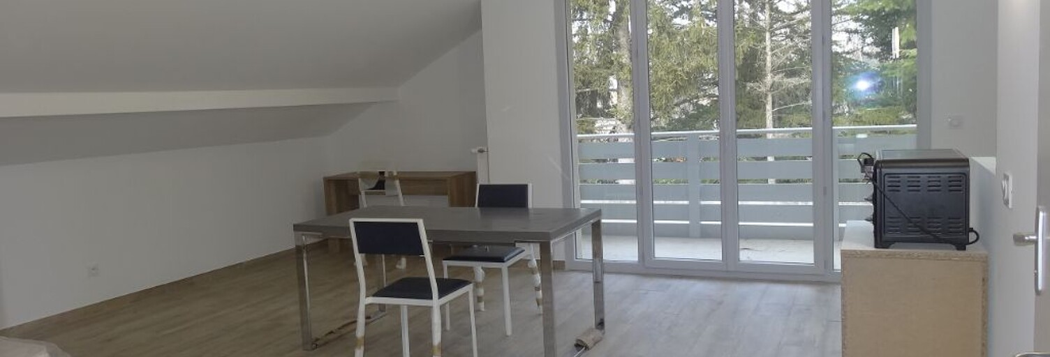 Appartement 1 Pièce 29 m² à louer à Saint-Genis-Laval (69230)