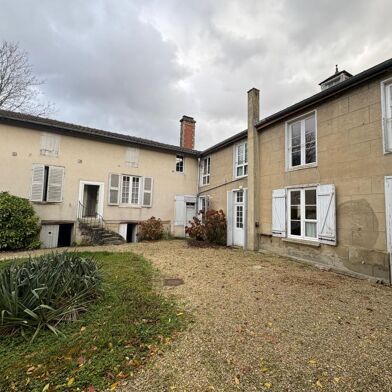Maison 11 pièces 220000 €