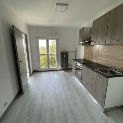 Appartement 4 pièces 690 €